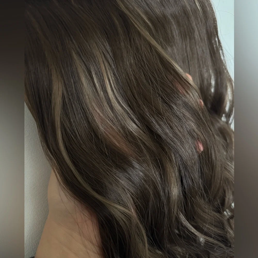 22” Clip-In Hair Extension Brown with Blonde Highlights Wavy | Volume Hairpiece